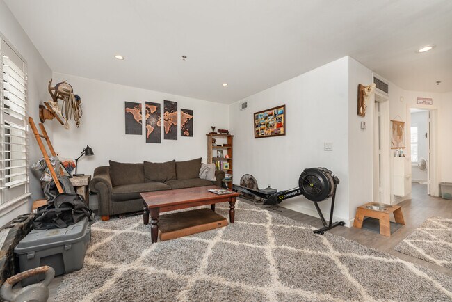 Foto del edificio - 3901 Travis St