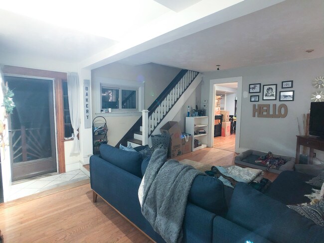 Building Photo - 16 Whittier Rd