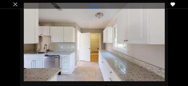 Building Photo - 407 Greenbriar Rd