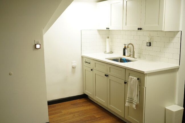 Foto del edificio - 194-08 116th Ave