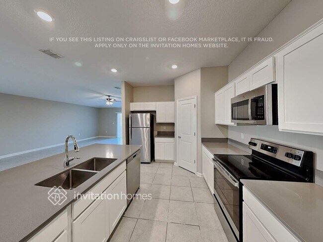 Foto del edificio - 4411 Bull St