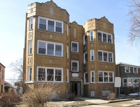 Building Photo - 9224 S Laflin St