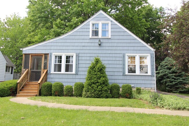 Foto del edificio - 3 Bedroom 1.5 Bath Home In The Waldo Area