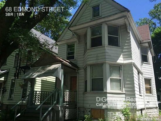 Primary Photo - 68 Edmonds St