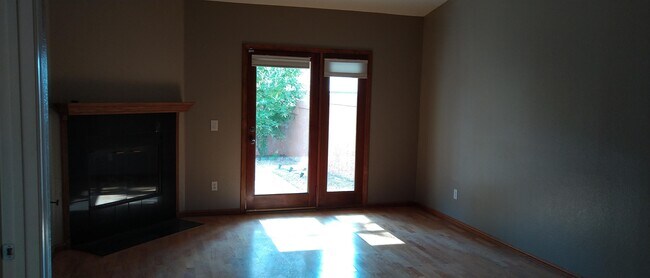 Building Photo - 2672 Magic Moon Ln