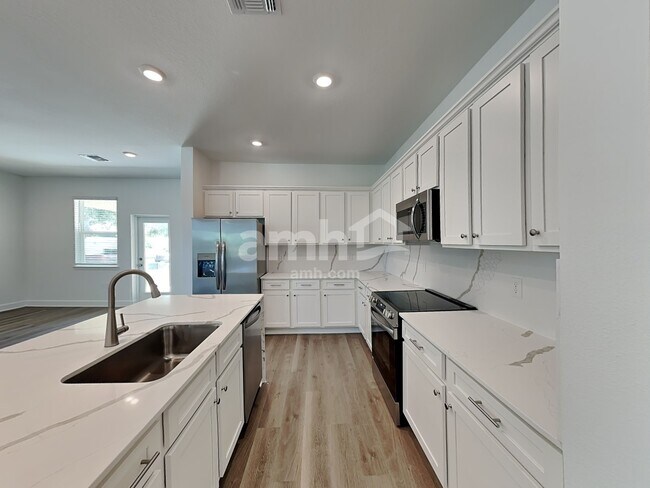 Foto del edificio - 2905 20th Ave W