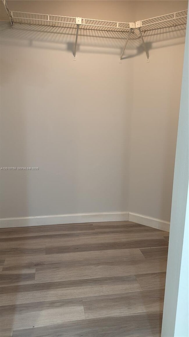 Building Photo - 1407 Seagrape Cir