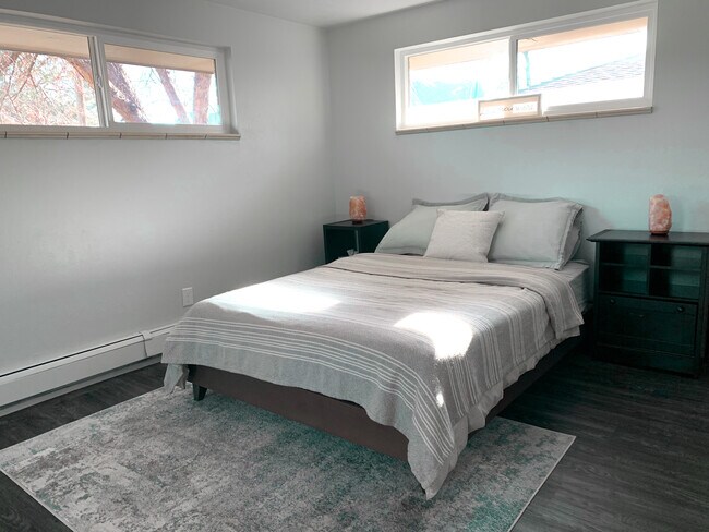 Foto del edificio - 4743 Everett Ct