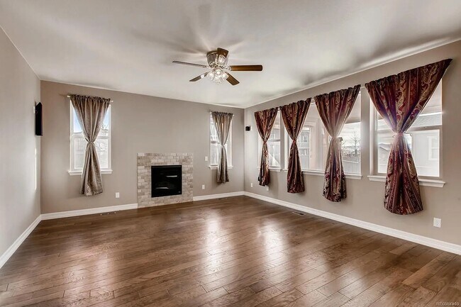 Foto del edificio - 4353 Manorbrier Cir