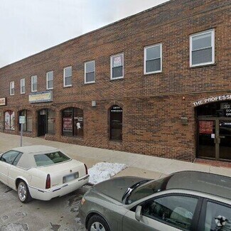 Building Photo - 6820 Windsor Ave