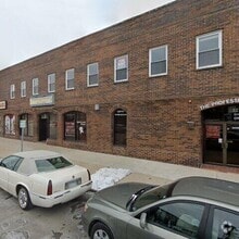 Building Photo - 6820 Windsor Ave
