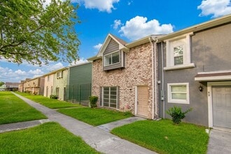 Building Photo - 171 Casa Grande Dr