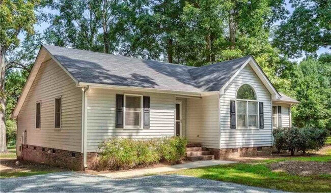 Building Photo - 2913 Ashley Woods Ct