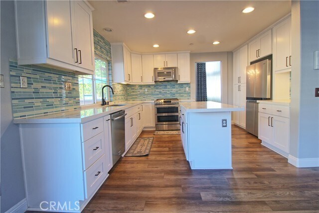 Building Photo - 29572 Clear View Ln