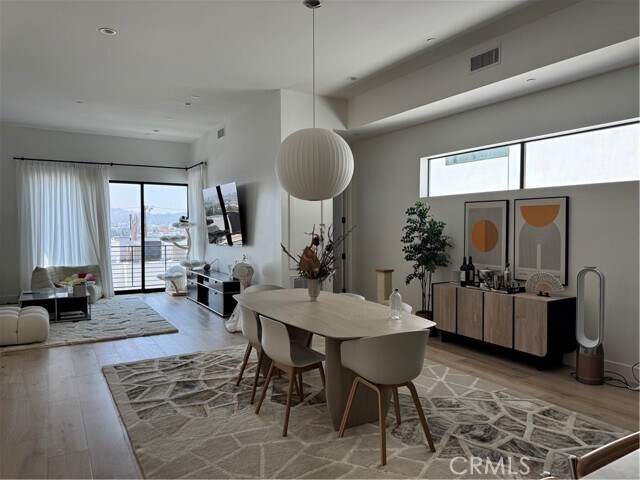 Foto del edificio - 764 N Arthur Rd