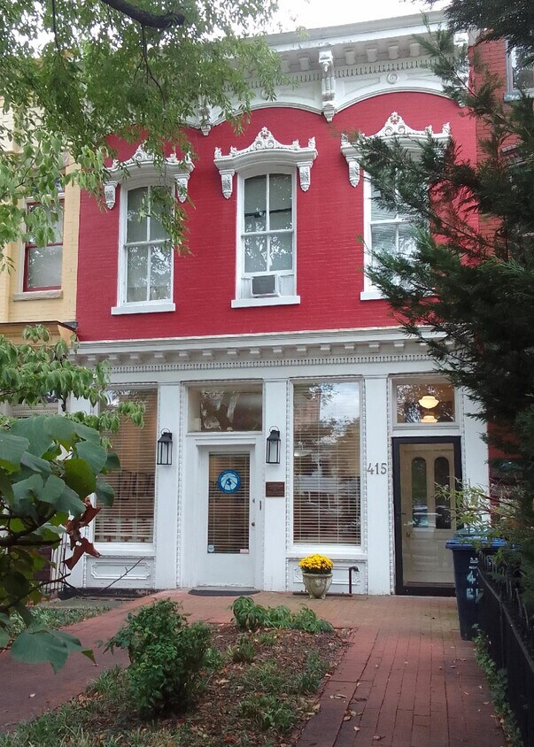Foto principal - 415 E Capitol St SE