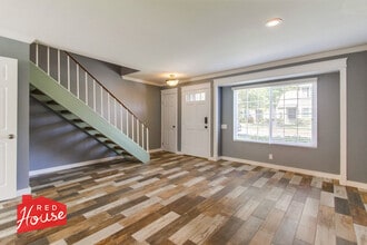 Building Photo - 3607 Caminito Carmel Landing