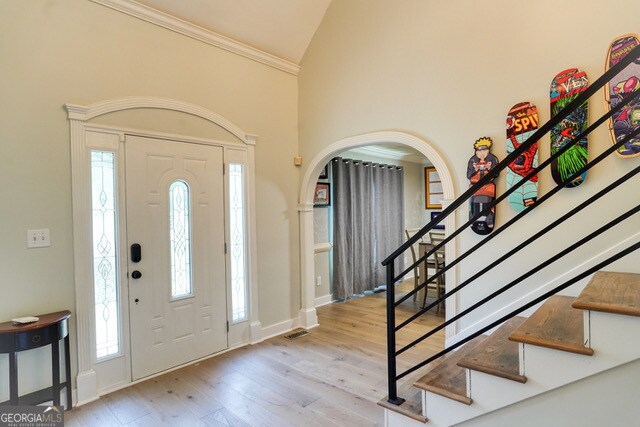 Foto del edificio - 335 Butterfield Ln