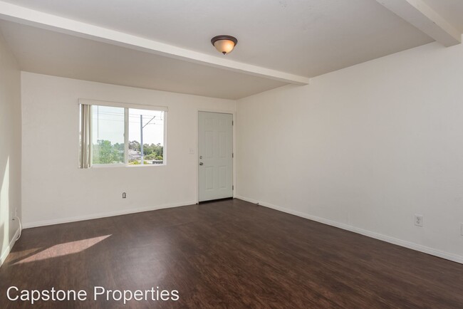Building Photo - 2 br, 1 bath Apartment - 409-415 Aurora St