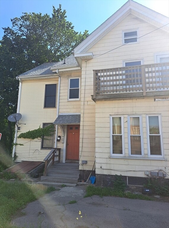 Building Photo - 14 Johnson Ave