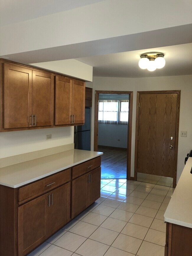 Foto del edificio - 8010 W Addison St