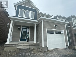 Building Photo - 515 Oldenburg Ave