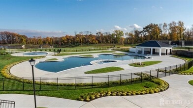 Building Photo - 17 Prado Rd