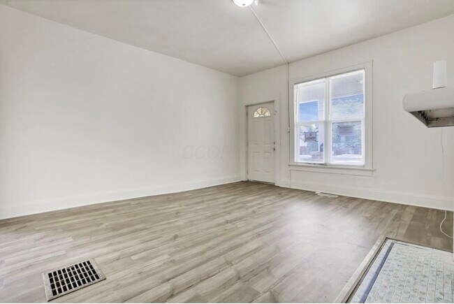 Foto del edificio - 52 N Yale Ave