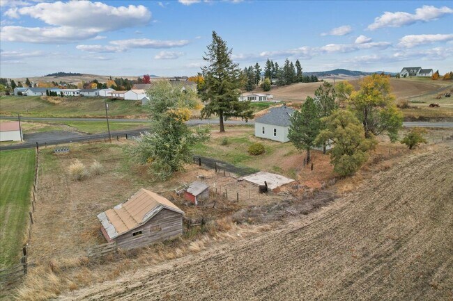 Foto del edificio - Charming Farmhouse in Fairfield