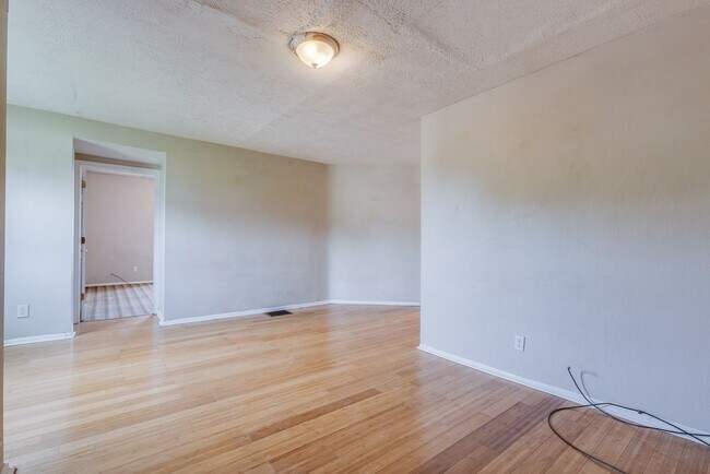 Foto del edificio - 1028 E Warrington Ave