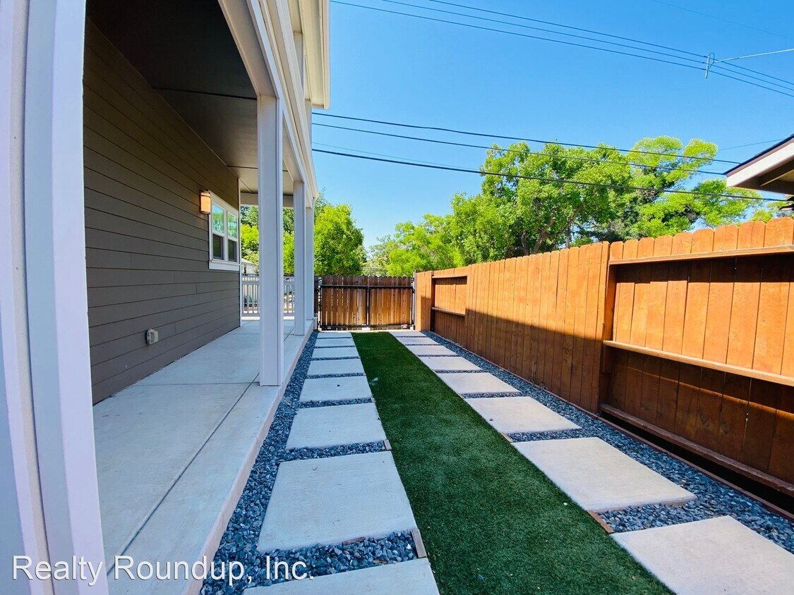 Primary Photo - 3 br, 2.5 bath House - 3141 Tiger Aly