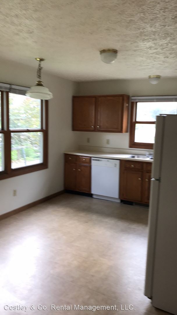 Building Photo - 3 br, 2 bath House - 500 Eastside Drive