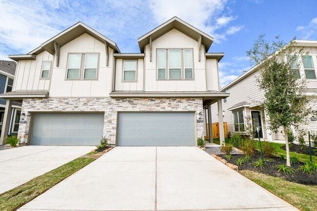 Building Photo - 21138 Castroville Way