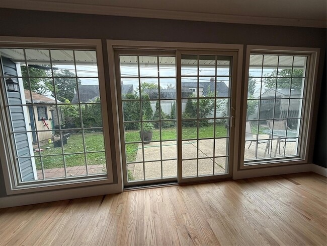Building Photo - 64 Haymaker Ln