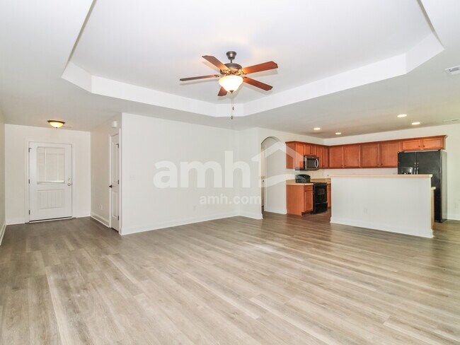 Foto del edificio - 1254 Clancy Dr NE