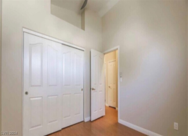 Building Photo - 10535 Clarion River Dr