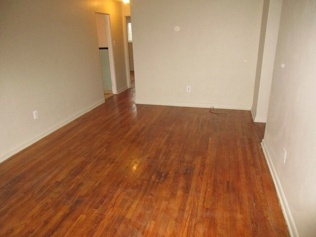 Foto del edificio - 1335 Rolleston St