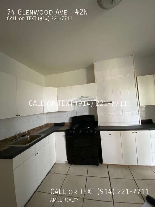 Foto del edificio - 74 Glenwood Ave