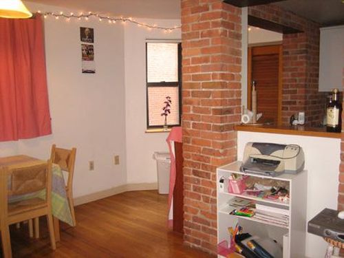 Primary Photo - 97 Gainsborough St