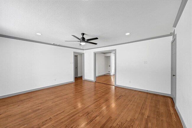 Foto del edificio - 2512 Isabella St