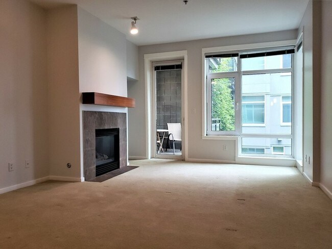 Foto del edificio - 1950 Alaskan Way