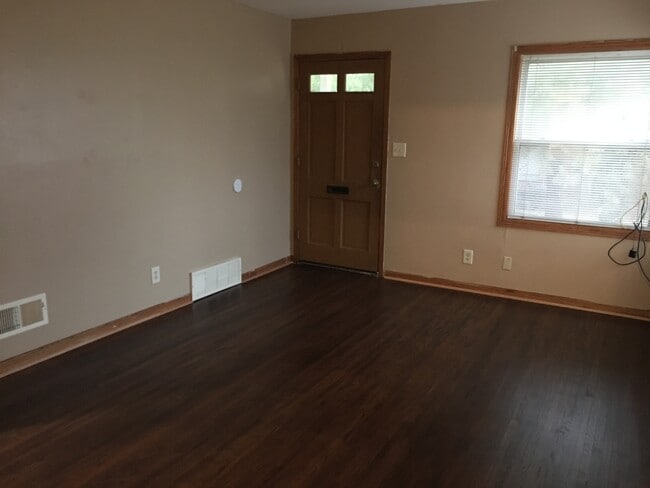 Building Photo - 2416 Audrey St