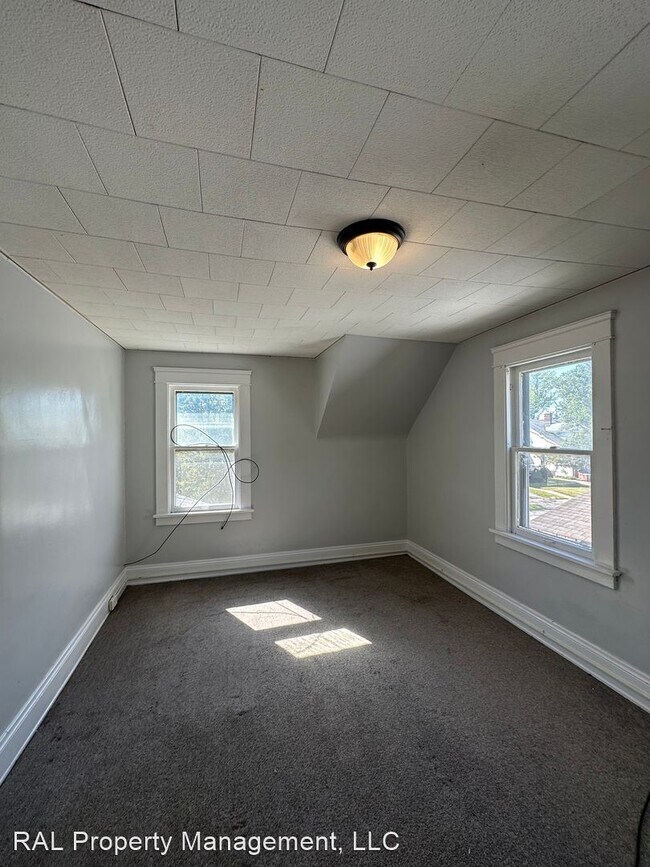 Foto del edificio - 2 br, 1 bath House - 13913 Melzer Ave