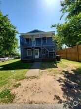 Building Photo - 1241-1245 Hattie Ave