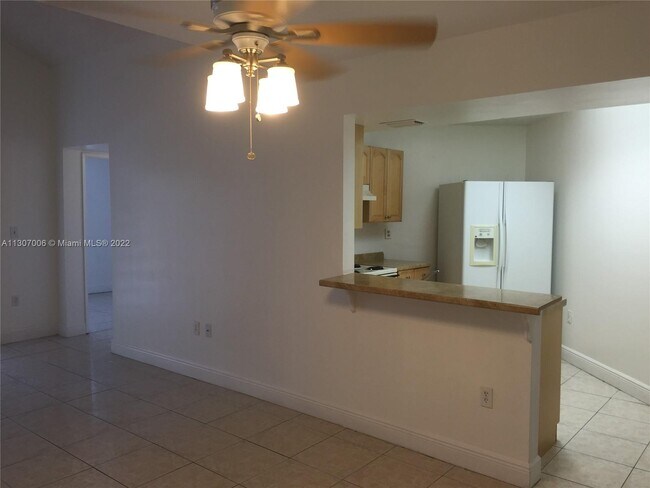 Foto del edificio - 9701 Fontainebleau Blvd