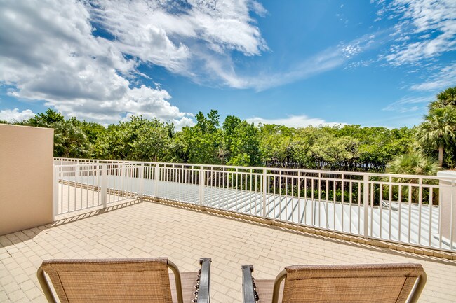 Foto del edificio - 4182 Bay Beach Ln