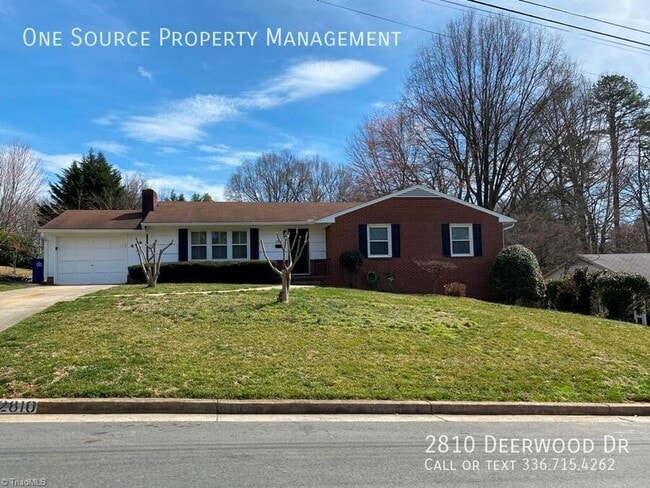 Building Photo - 2810 Deerwood Dr