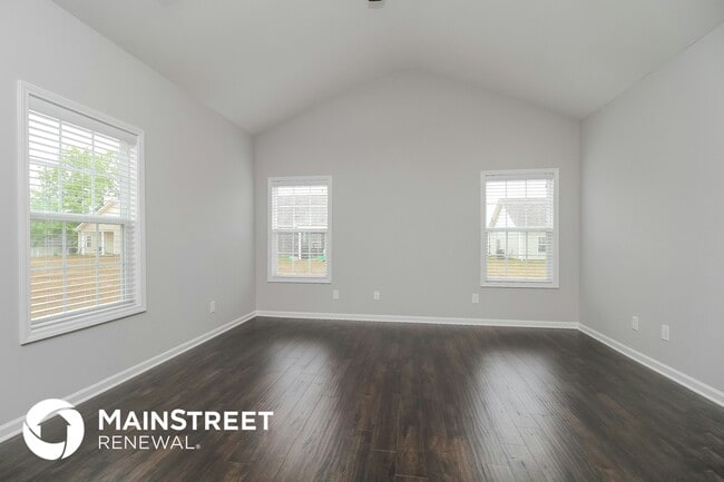 Building Photo - 707 Mitscher Dr