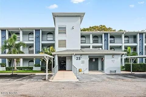 Building Photo - 25107 Northlake Dr