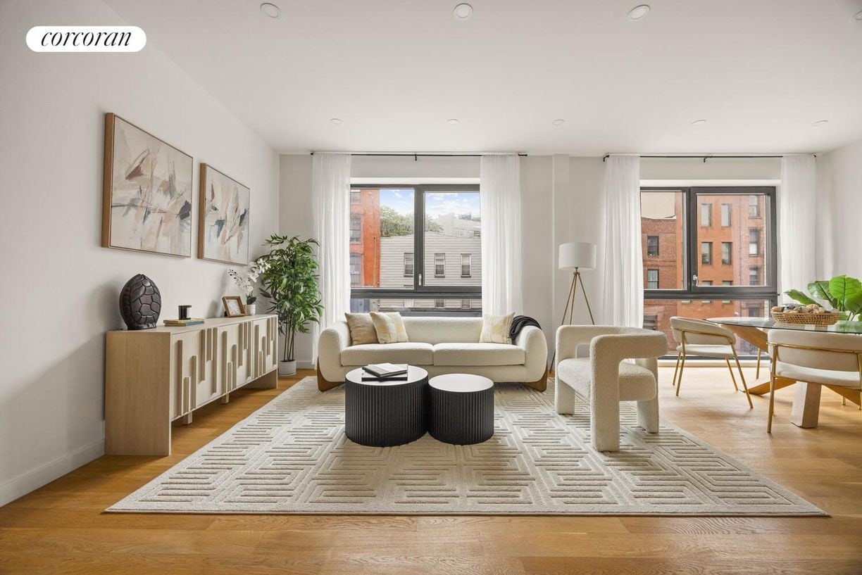 Foto principal - 658 Washington Ave